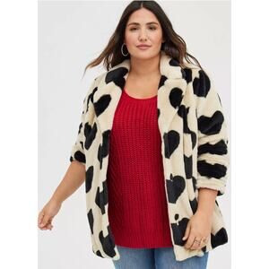 Torrid Faux Fur Heart Super Soft Red Lined White Black Coat Size 3X